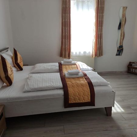 Pension Vidhous 1 Франтишкови-Лазне Экстерьер фото